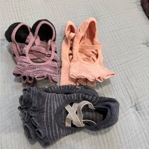 TOESOX lot of 3 pairs half toe grip socks